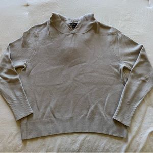 George Cropped Hoodie